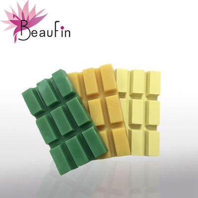 Vaso caliente de película chocolate blanco 500 gramos en la bandeja proveedor