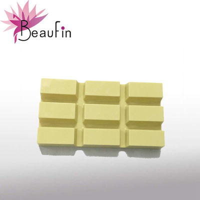 Vaso caliente de película chocolate blanco 500 gramos en la bandeja proveedor